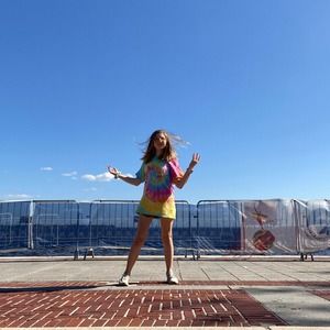 Meet your Posher, Chloe